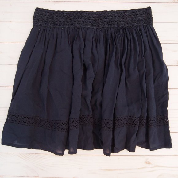 Navy Mini Skirt - Picture 2 of 3